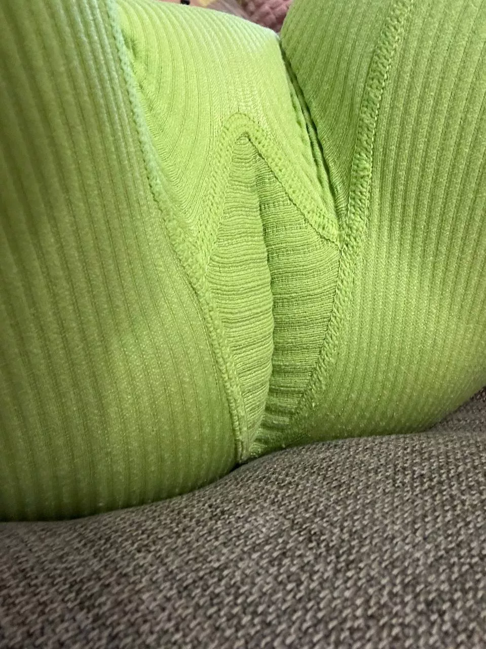 it turns me on when i do cameltoe