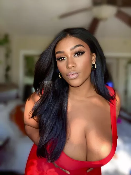 Natural lighting on natural titties