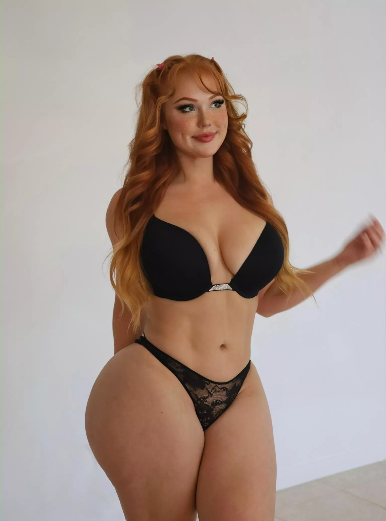 pov: onw about to ride your face