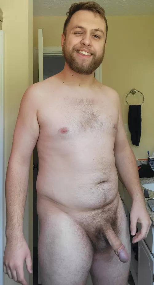 This cub needs a playmate! 😈