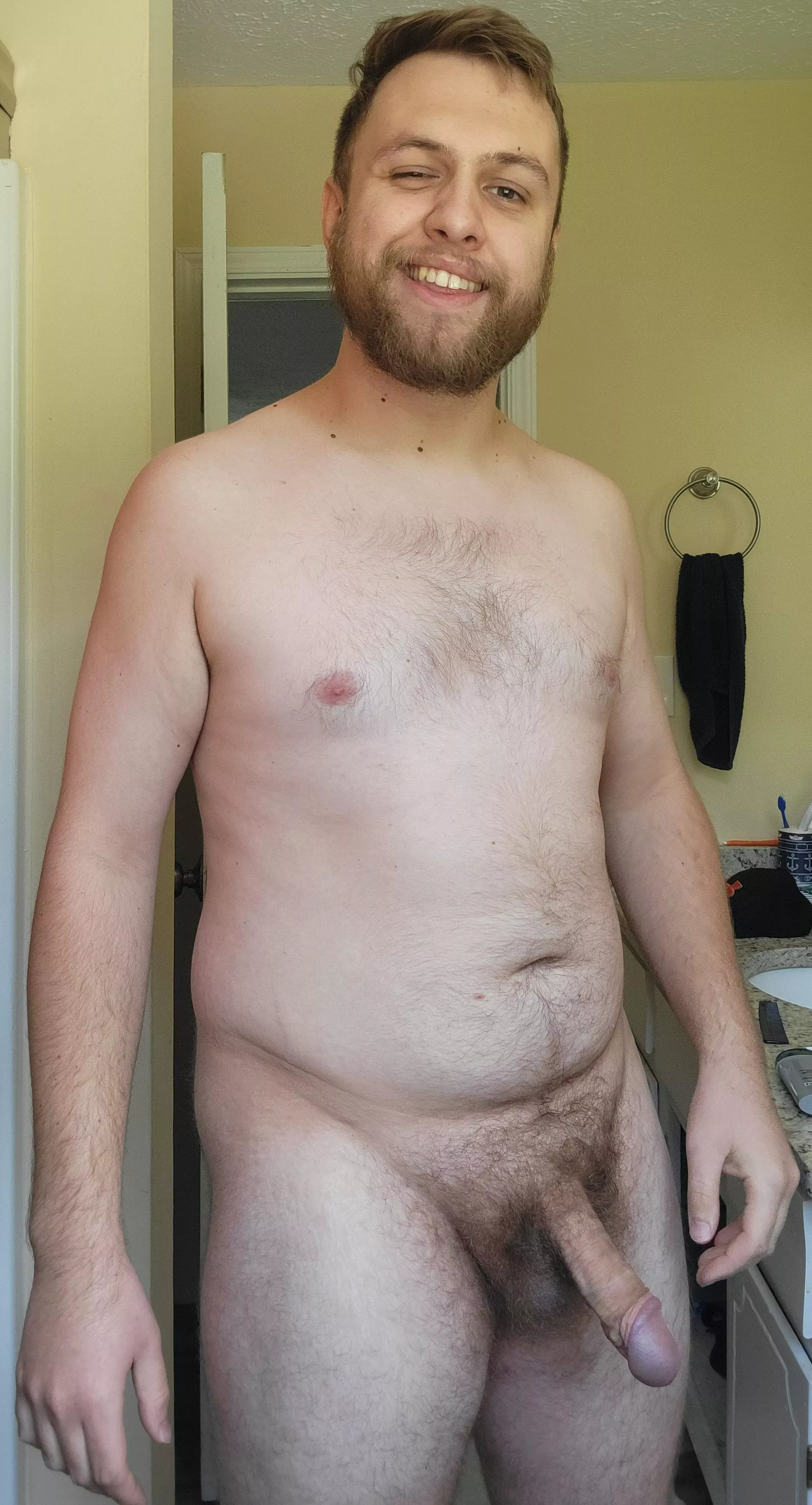 This cub needs a playmate! 😈