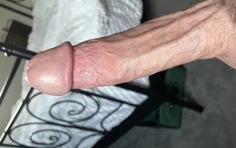 30. Can’t sleep, any volunteers? Dm open