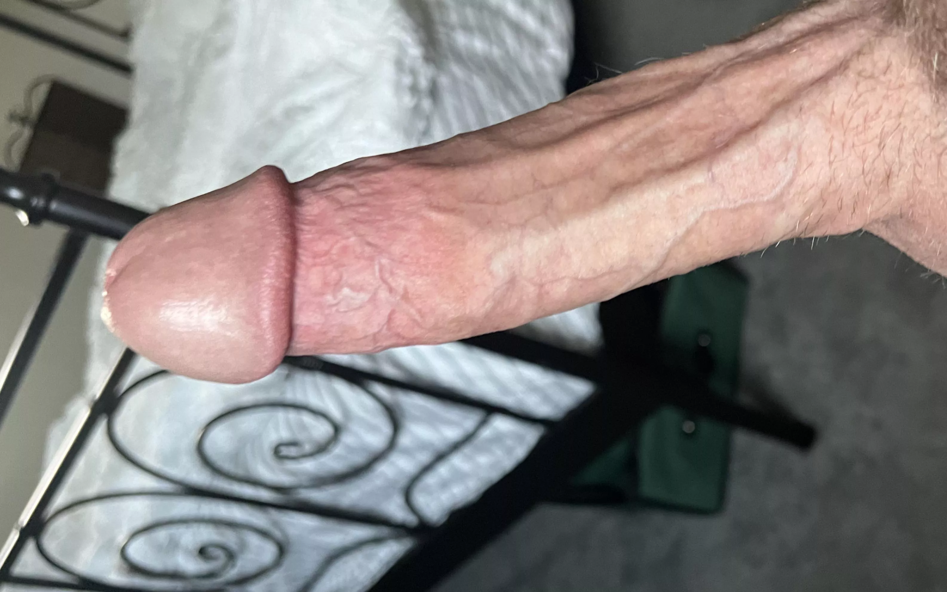 30. Can’t sleep, any volunteers? Dm open