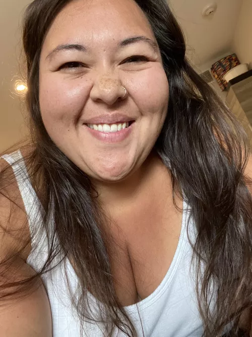 5’3 chubby Asian next door