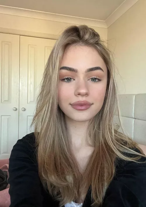 Am I hot enough to take home?