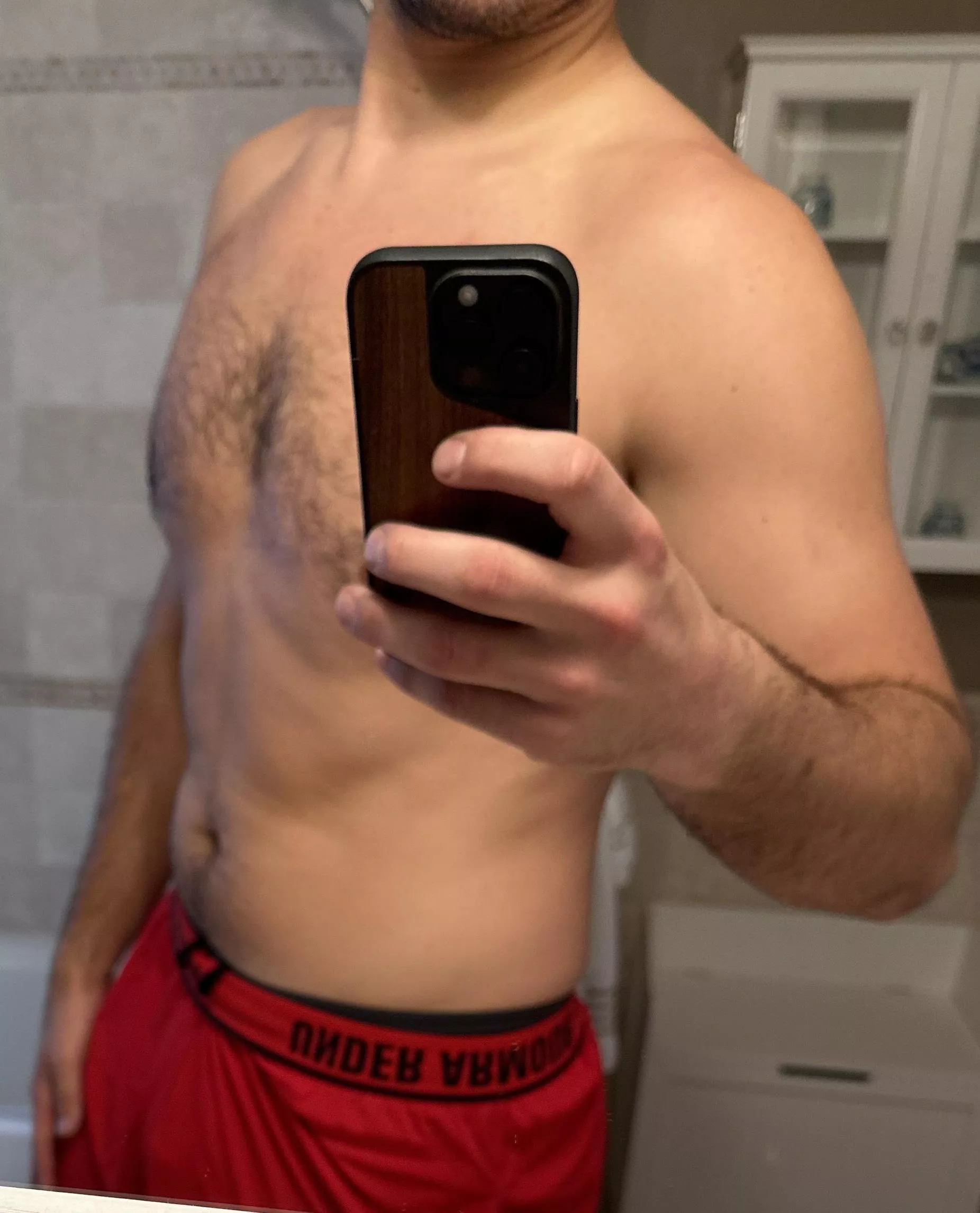 Attractive 27 Bull for NYC Hotwife