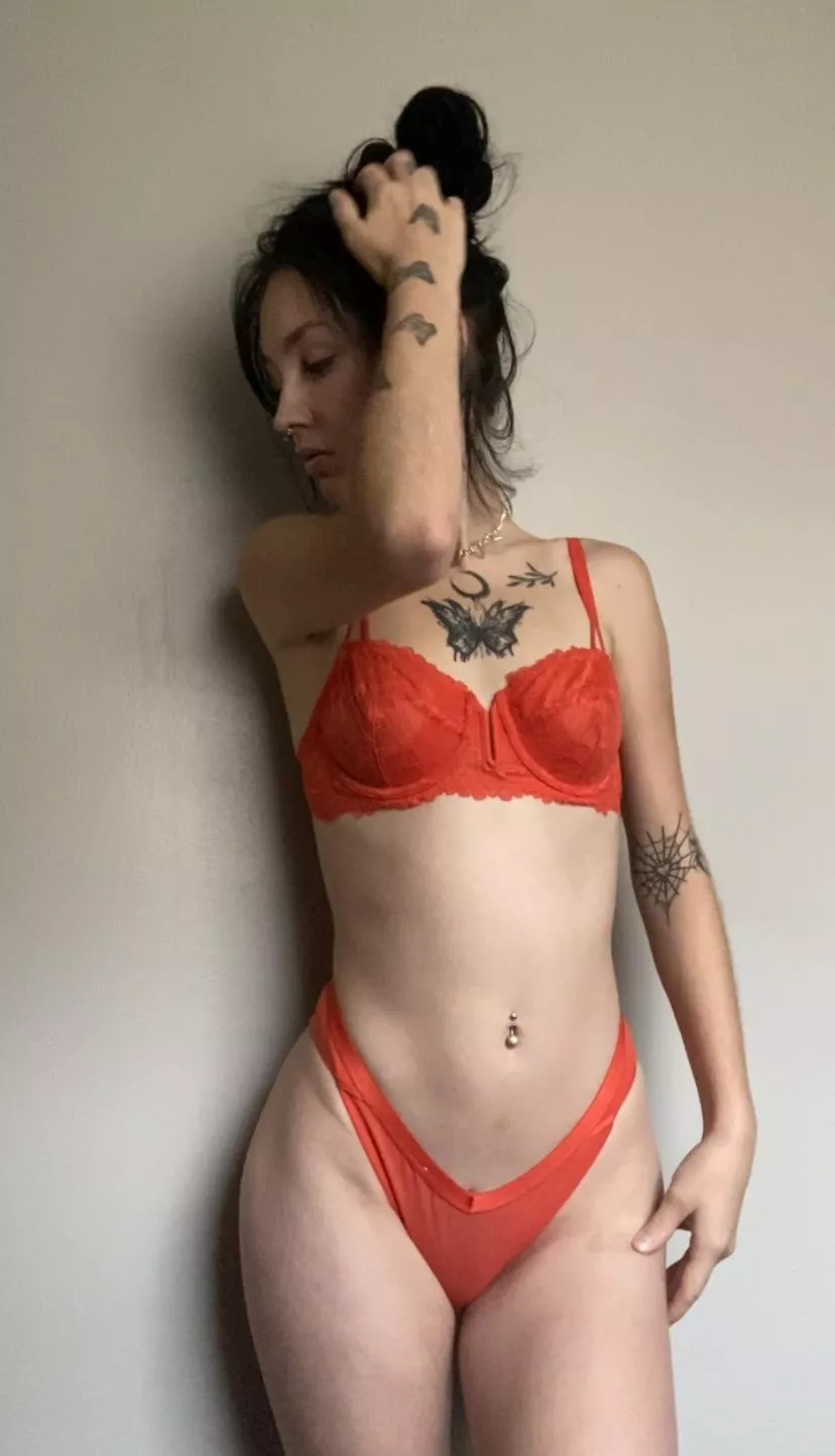 can flat petites turn you on?