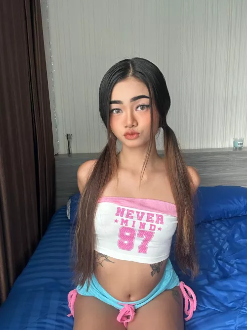 Can I be hot and cute at the same time 🥺😊