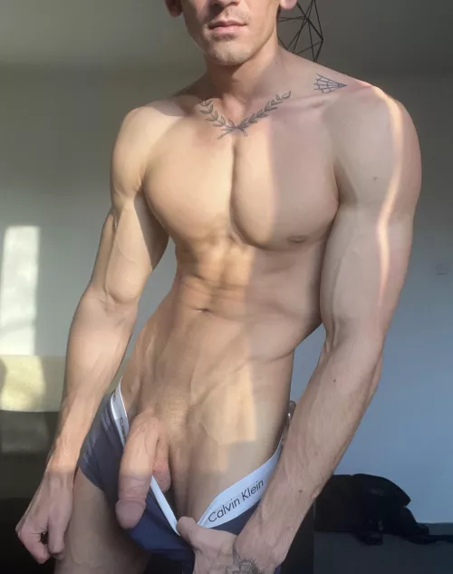 Could use a hand with this 😜