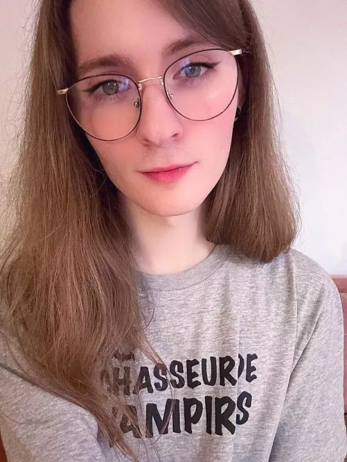 Do you like boys with long hair? 😊💕