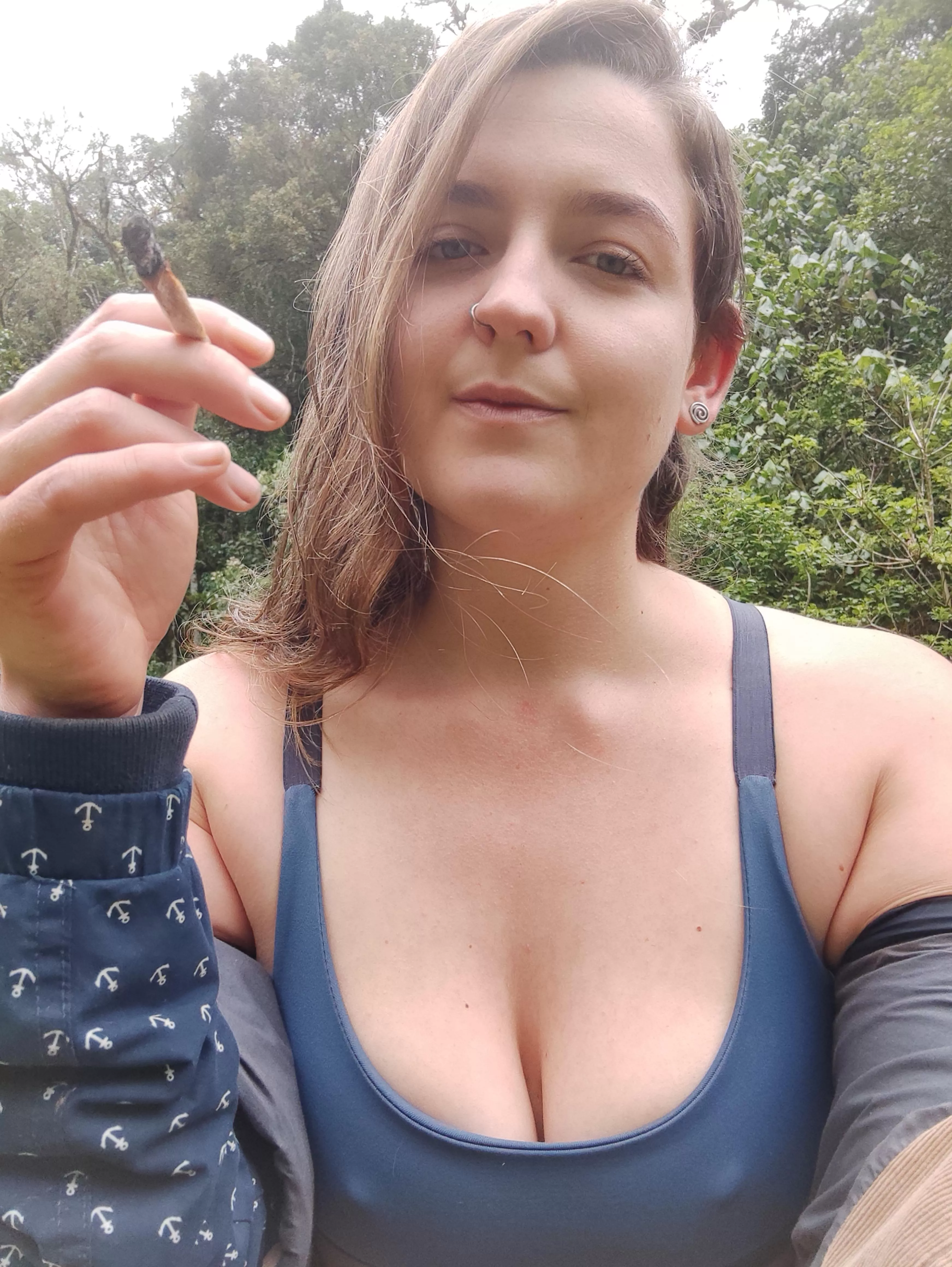 Its just a cigarette 😁