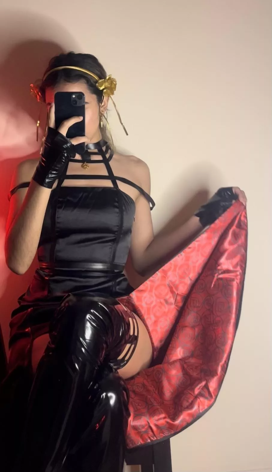 I've been enjoying dressing up so much lately!