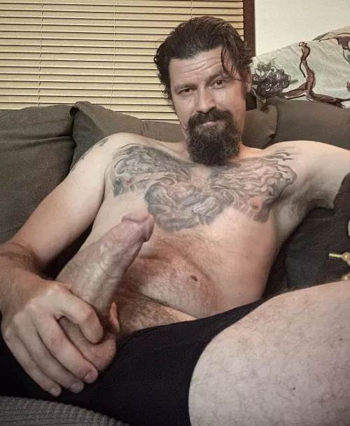 Just chillin here. Who wants to join?