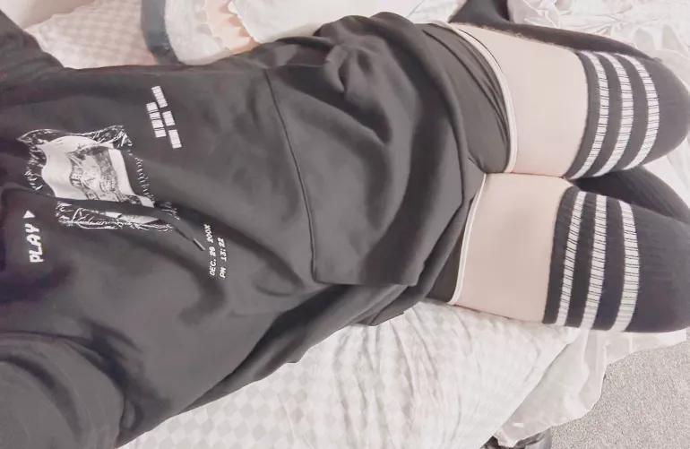 Say Hi, if you think I'm cute 😊