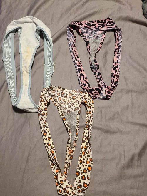 Some dirty thongs! 1 worn during a concert which got very smelly and sweaty!