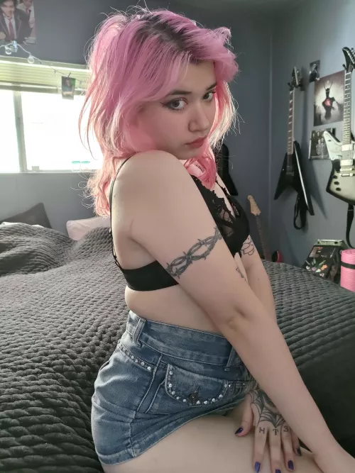 Wanna give me a squeeze? 🤭