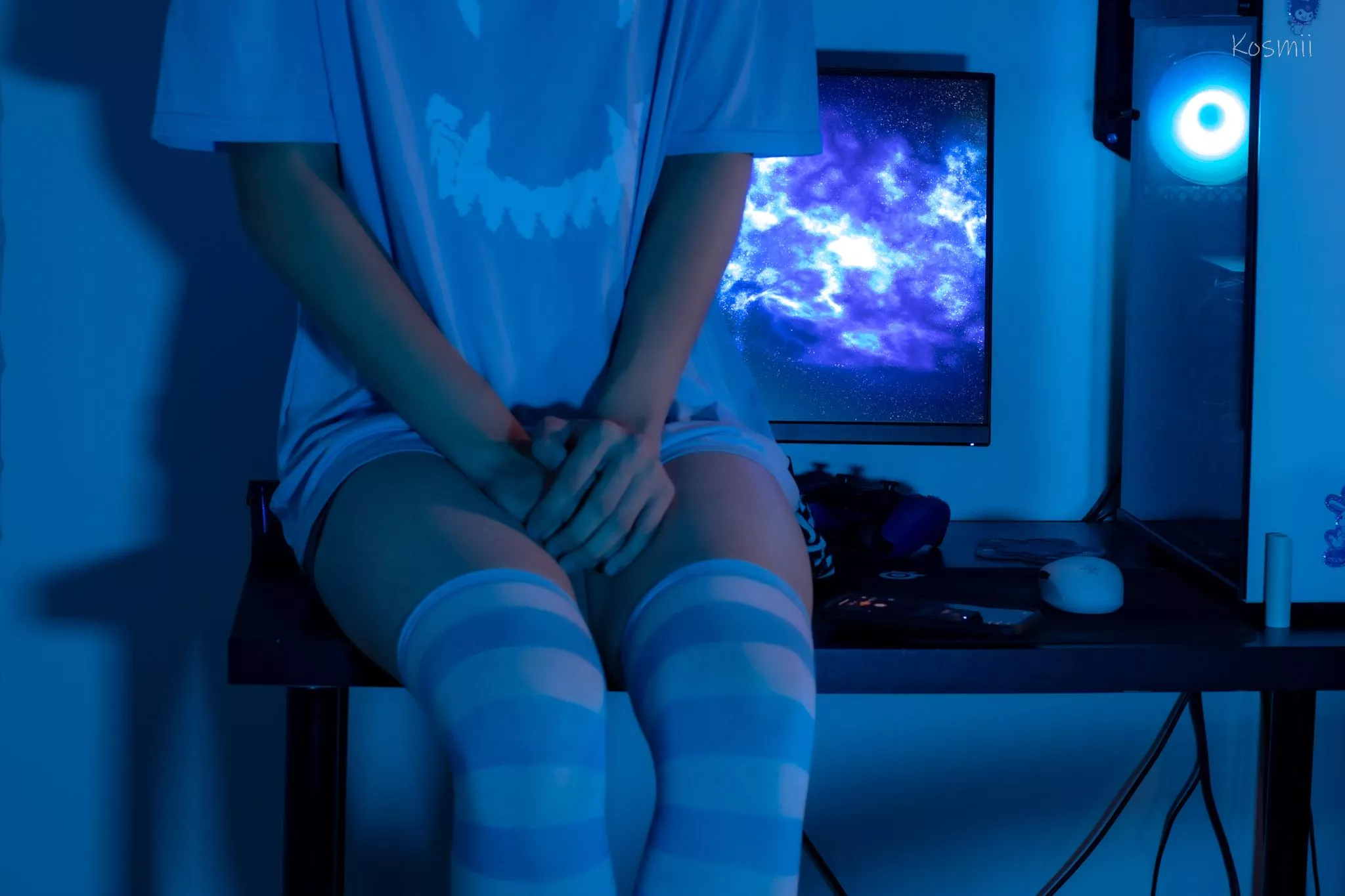 Boom! Femboy on your desk!