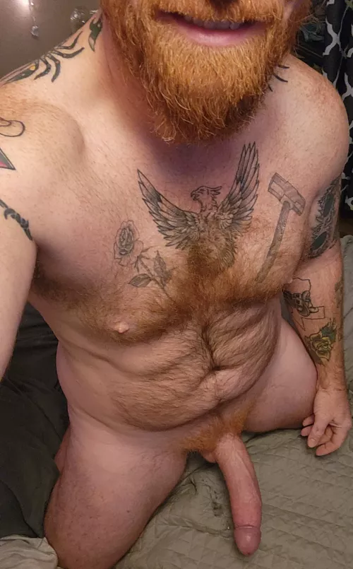 Cum join your favorite Gingerdude in bed 😏