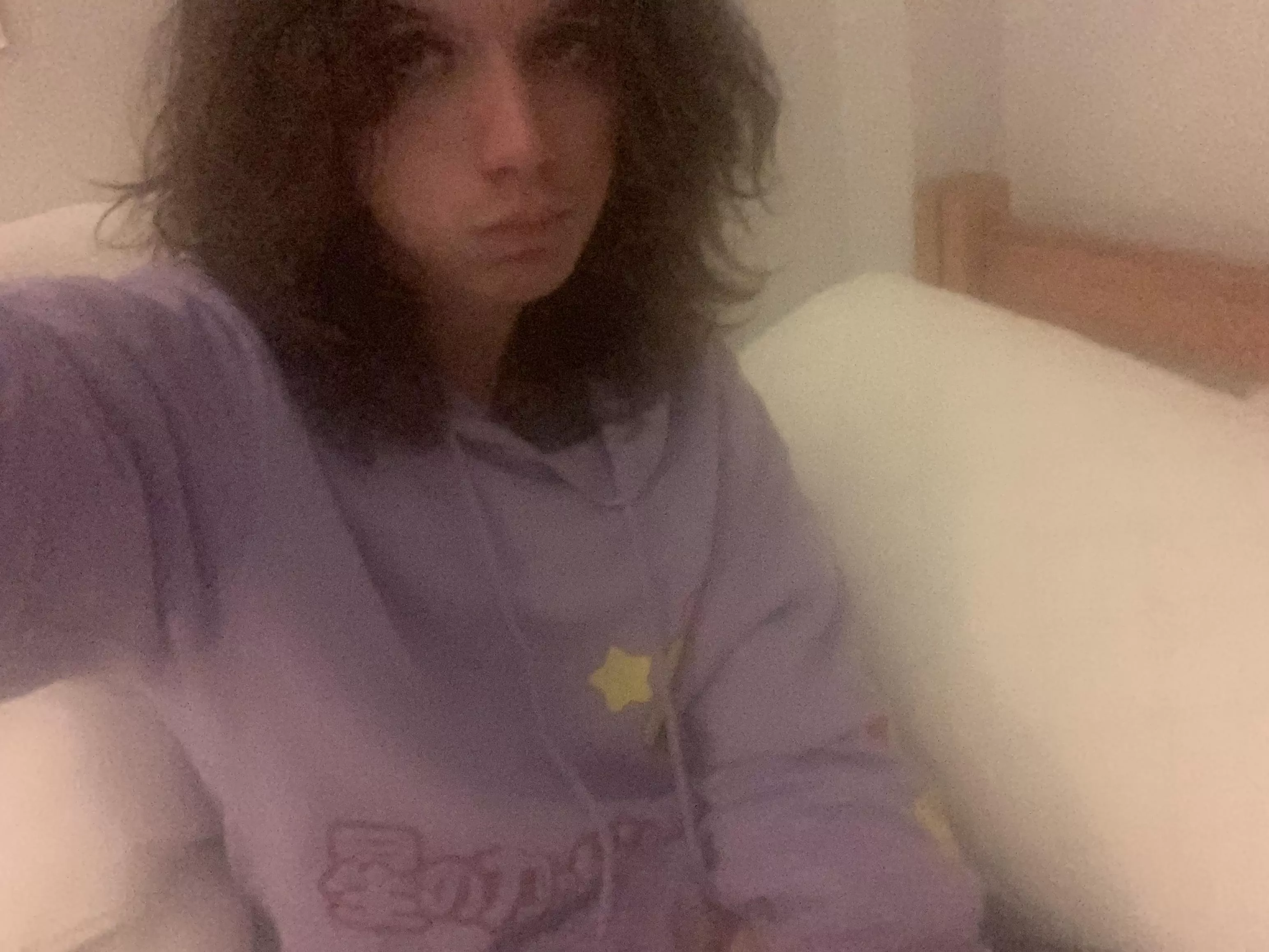 do u guys like my hoodie :0