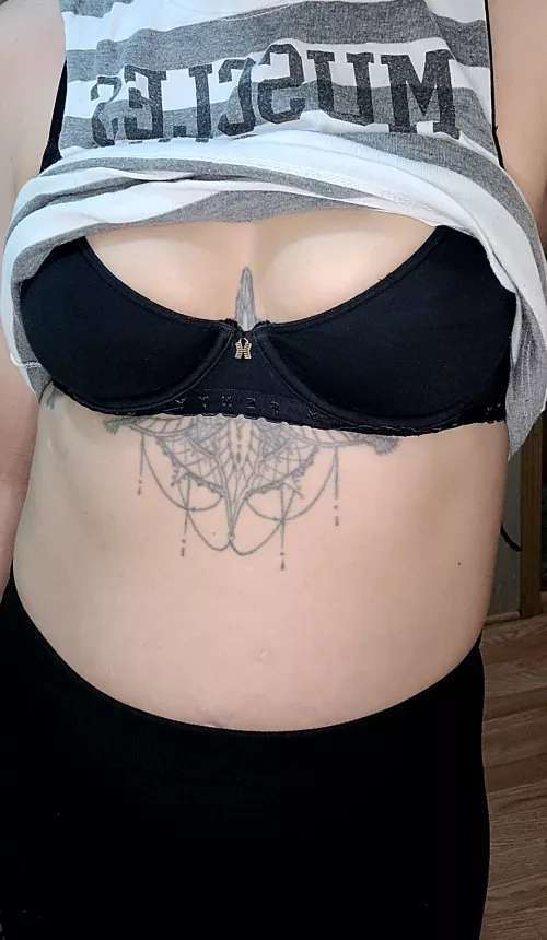 Do u like my fenty bra?