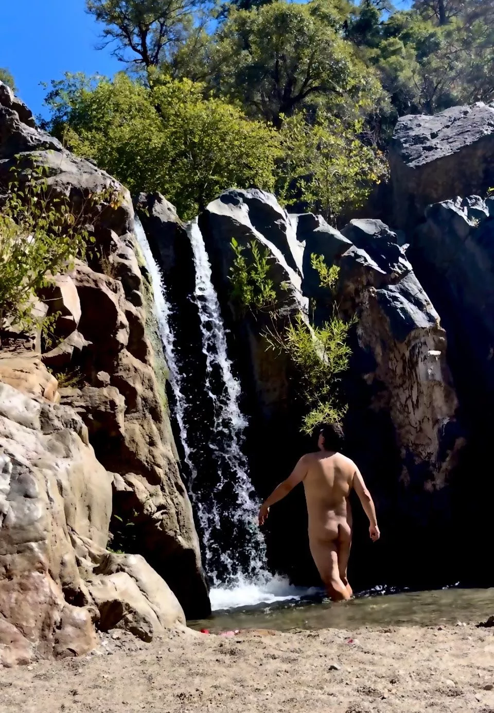 Enjoying the warm autumn days. 🍃