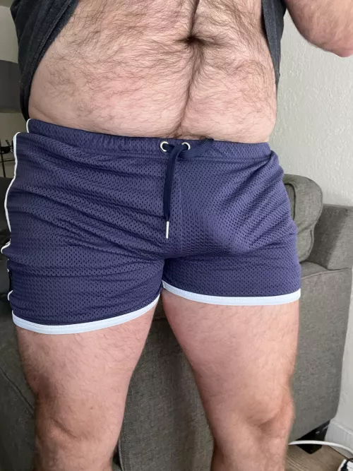 Hot daddy let me take his gym shorts home 😈