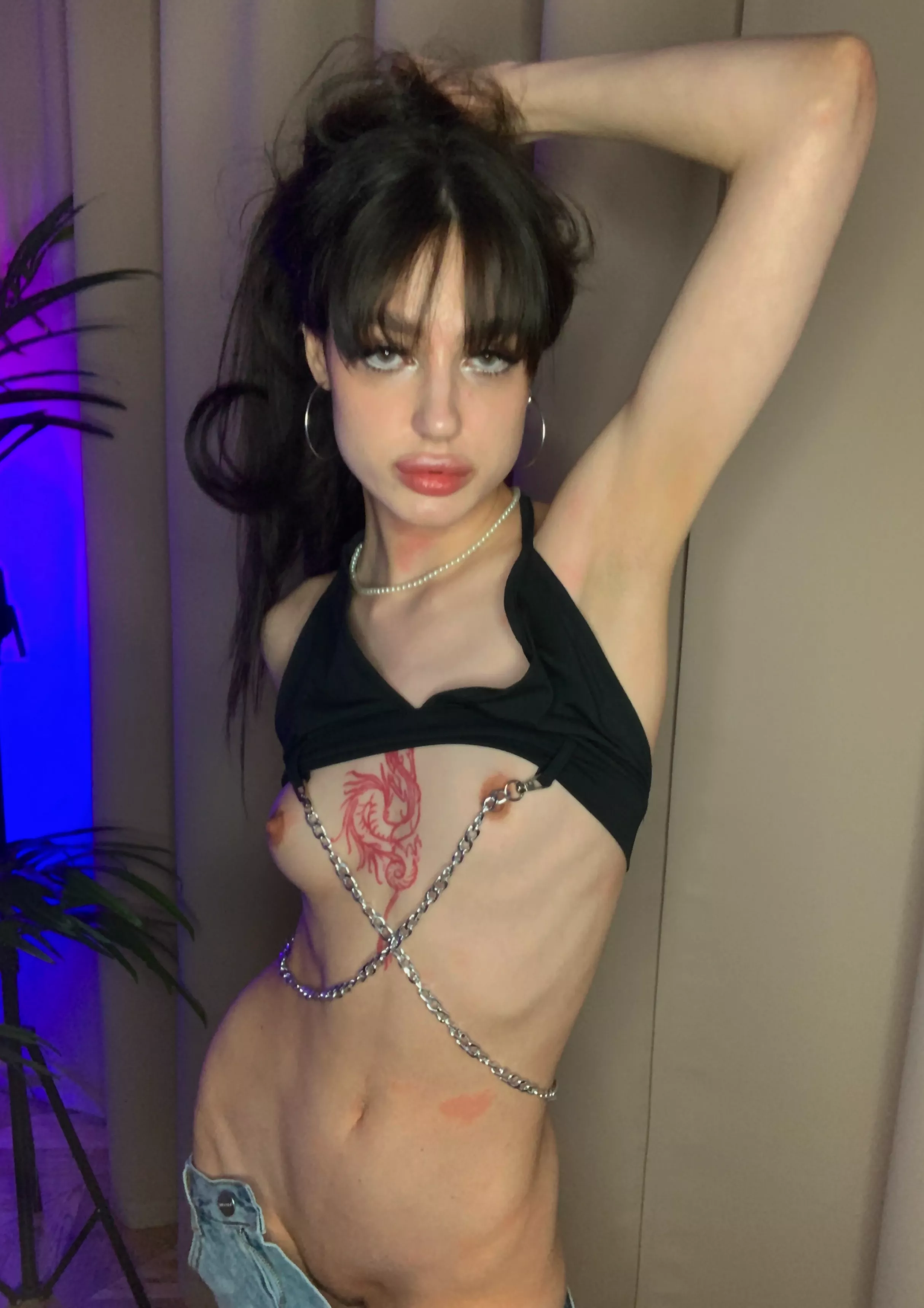 I hope you like naughty girls.