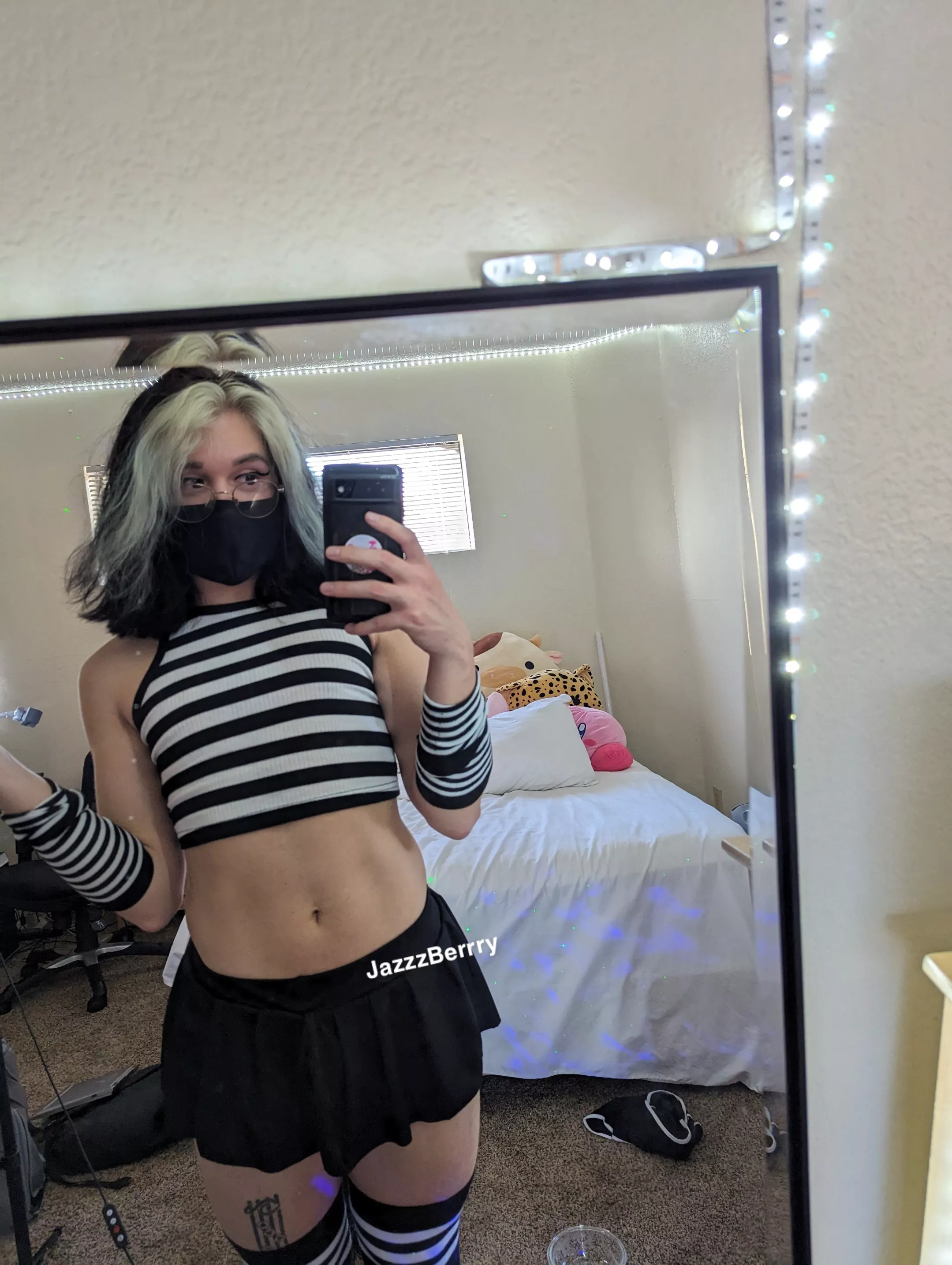 If you think I'm cute, say something!