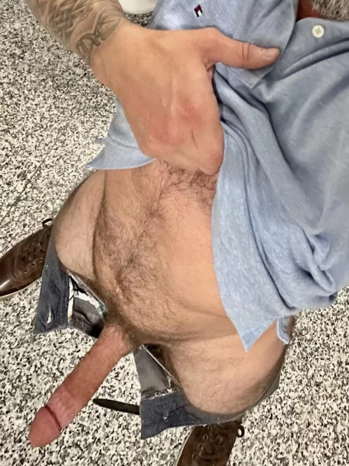 If your (46) yr old Manager leaned over your desk and you felt his hard cock through his pants, would you get wet?
