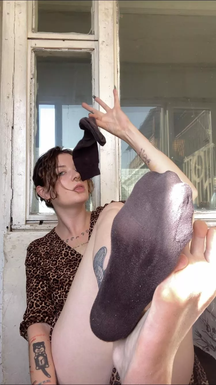 It makes me feel happy too🥵