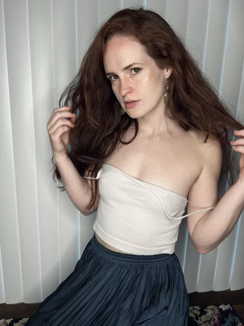 I’ve got freckles and a look that will bring YOU to your knees