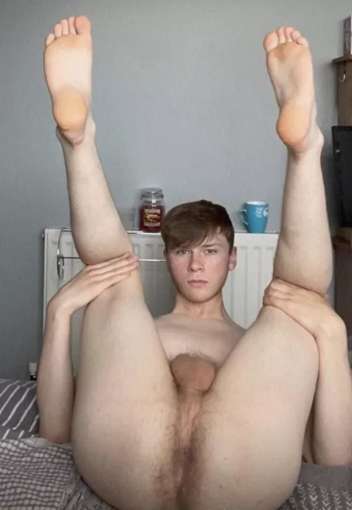 love showing my ass to you guys on here 😄