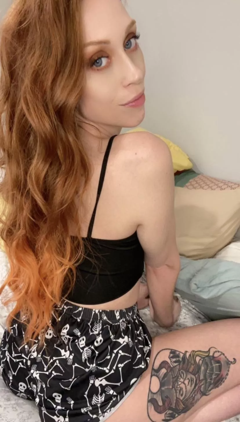 😇 redheads do it best