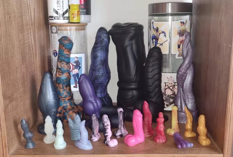 toys so far, im obsessed with bad dragon