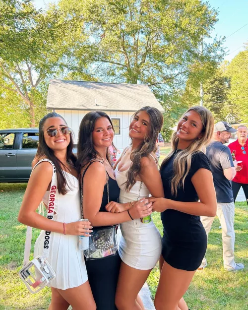 UGA sorority girls [4]