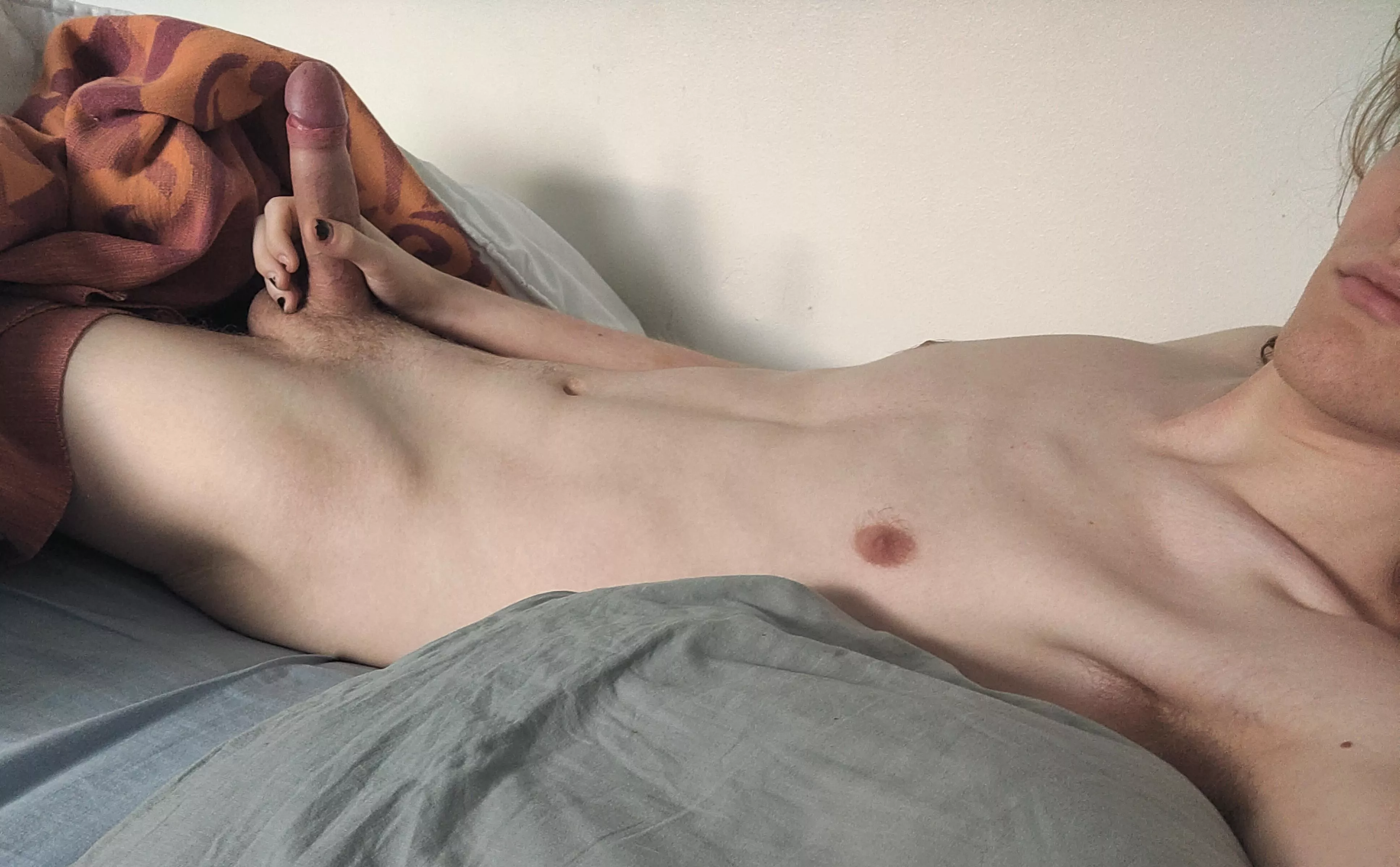 would you help me with my morning wood🫢