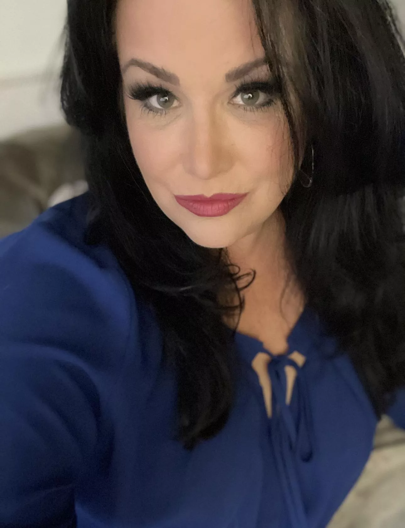 Would you pay attention in class if I was your teacher? (F56)