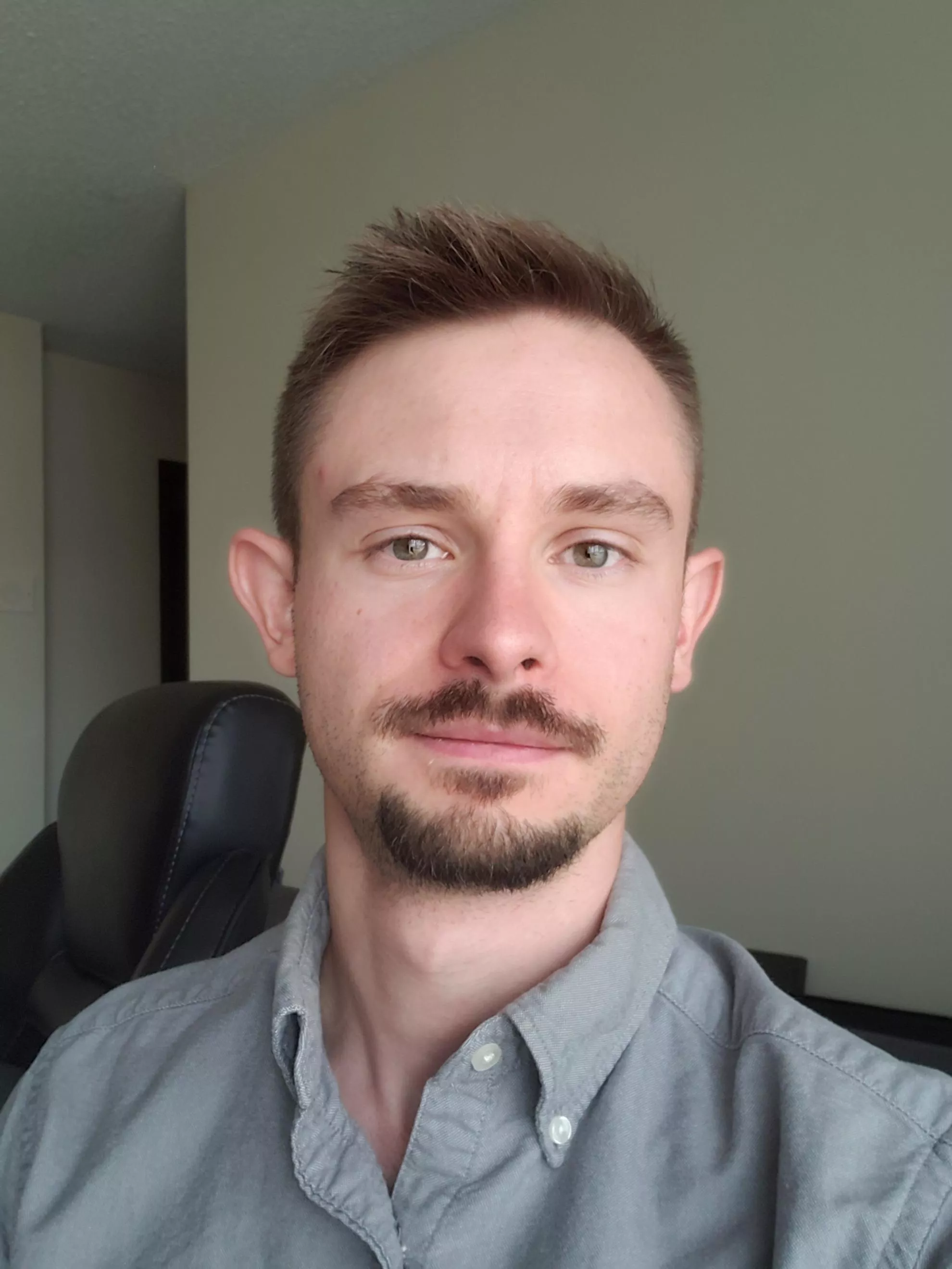 31M Any other goofballs on here playing Destiny 2? I need some buddies to raid with. I'm on PS5, MDT time zone.