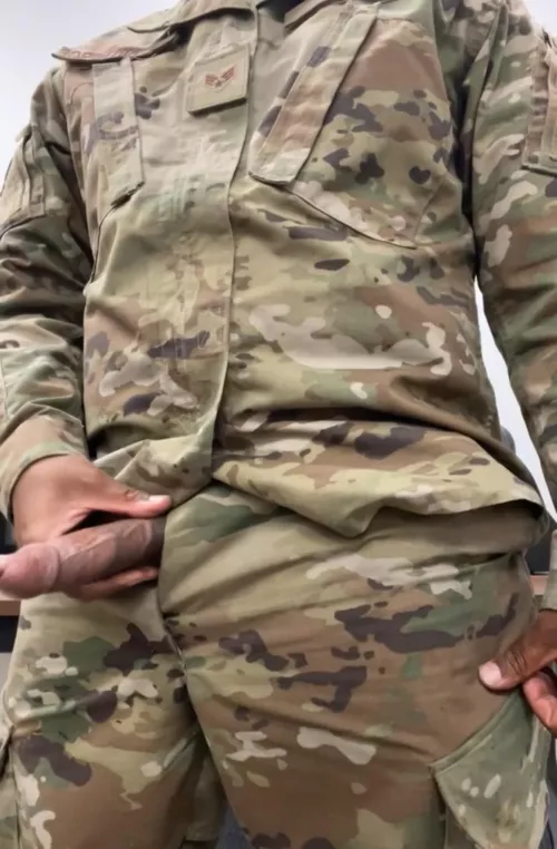 Come stand at attention 😈