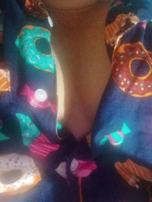 (f)eeling a little frisky