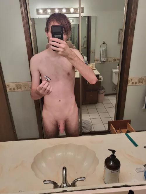 first time shaving my chest, belly, and public hair, you like? (21)