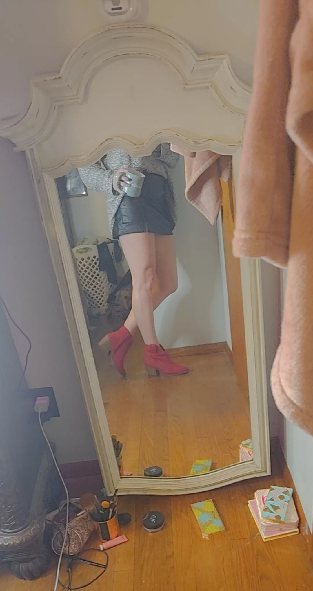 Found another new skirt 😍😍