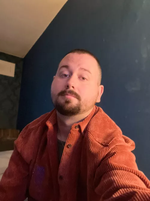 Funny how chatting to new people make you smile more