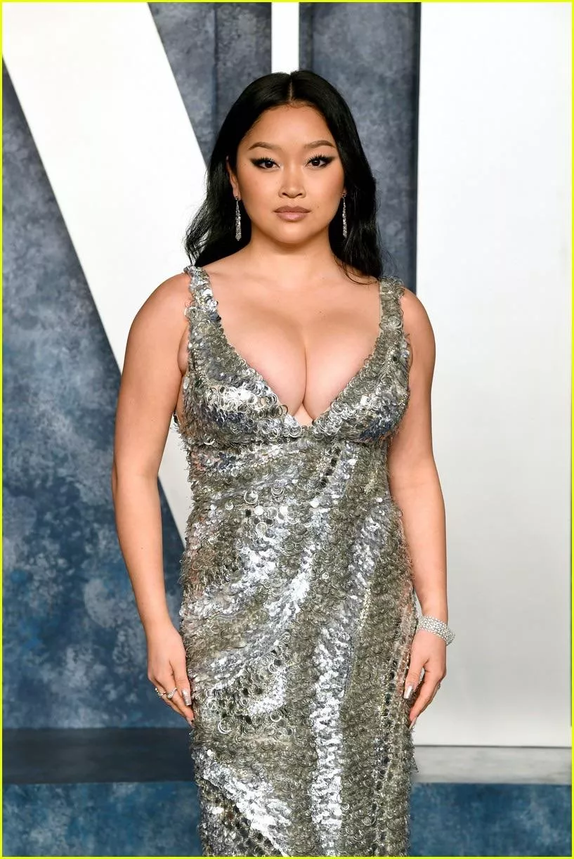 How is Lana Condor not more lusted after on here?