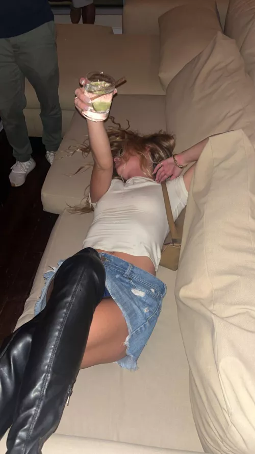 If you saw me like this at a party what would you do lol