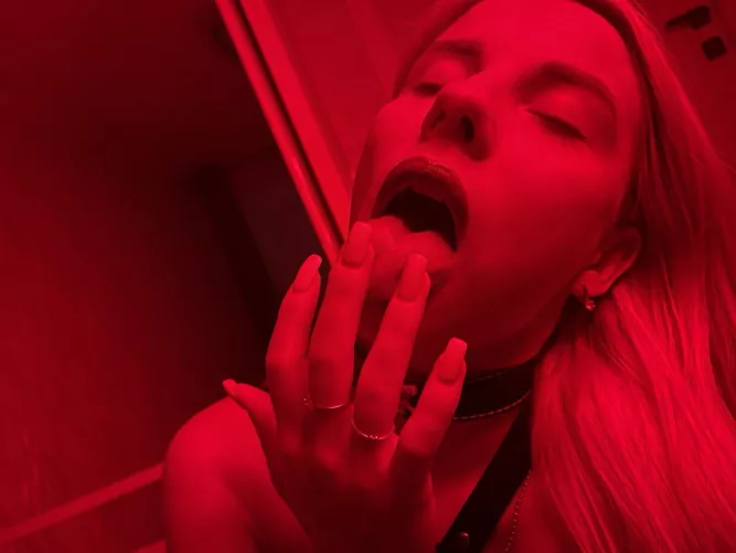 My all time favorite picture of myself. It really shows what a slut I am, don't you agree? [F]