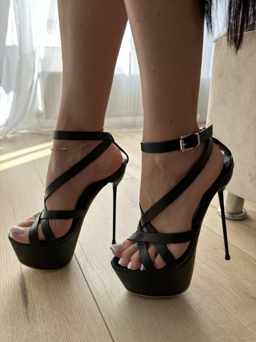 My amazing heels, going to work