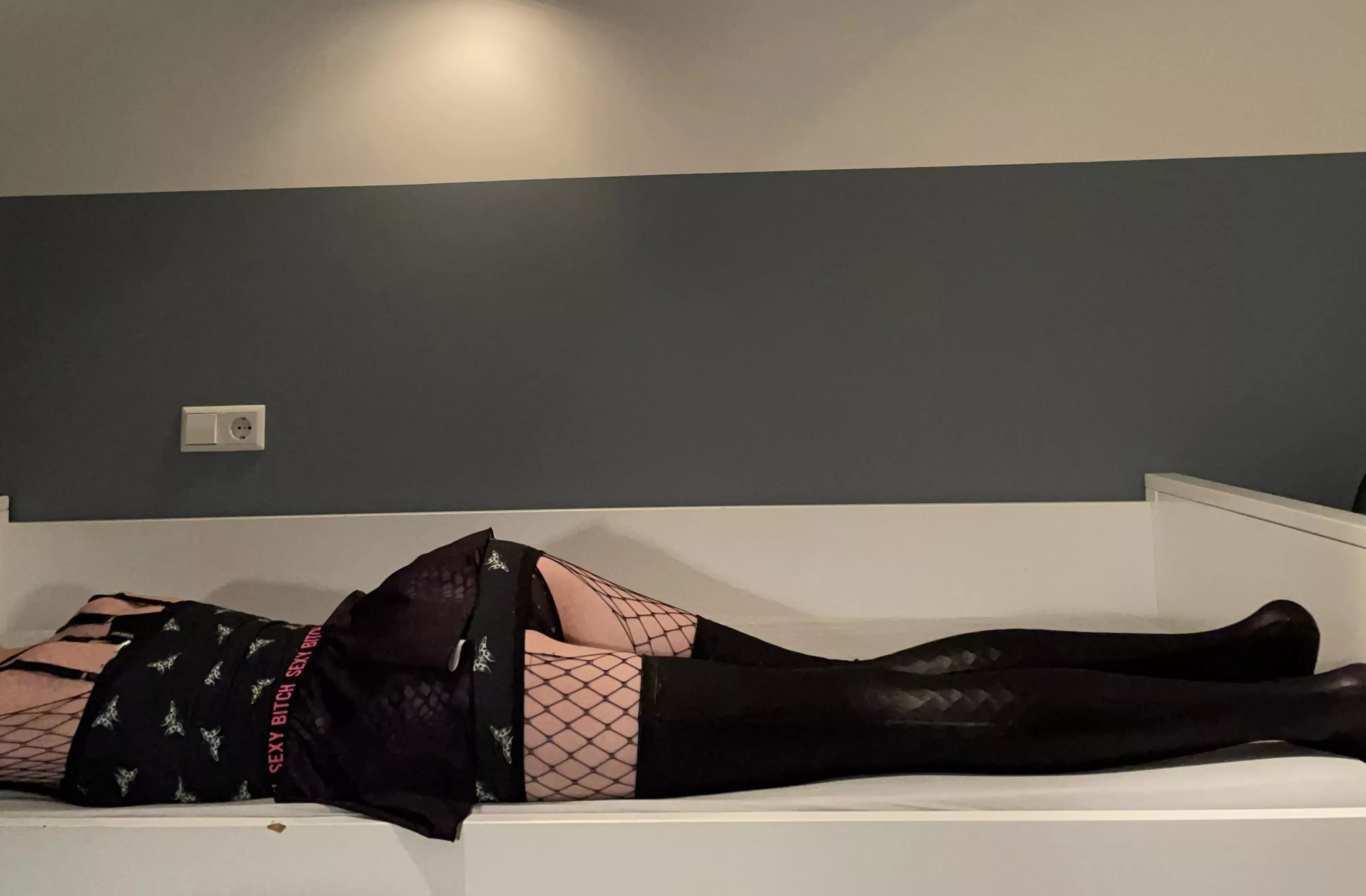 Would you take me on a date if I wore this?💜