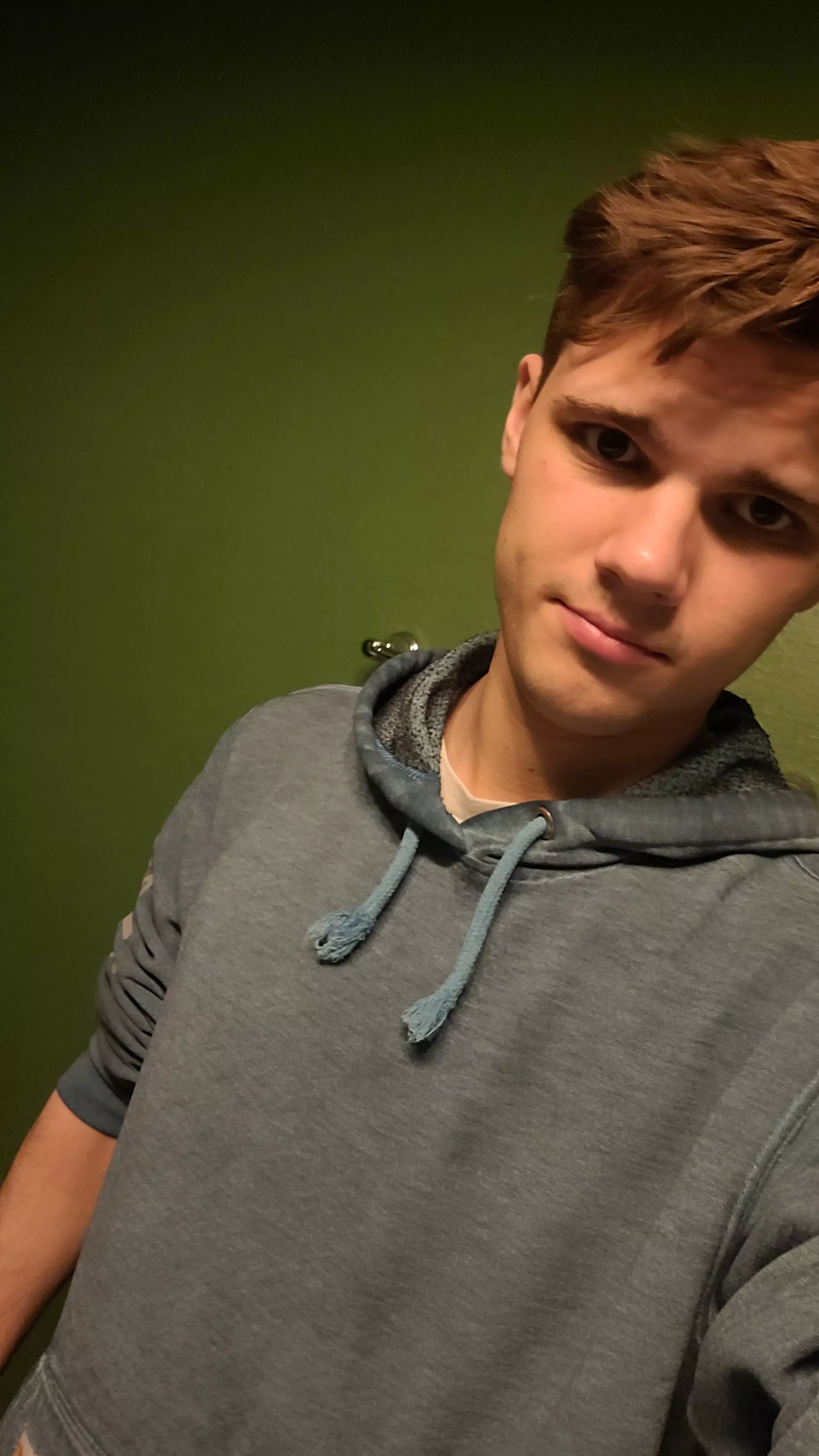 [19] Went fishing Iast night. Didn't catch shit..