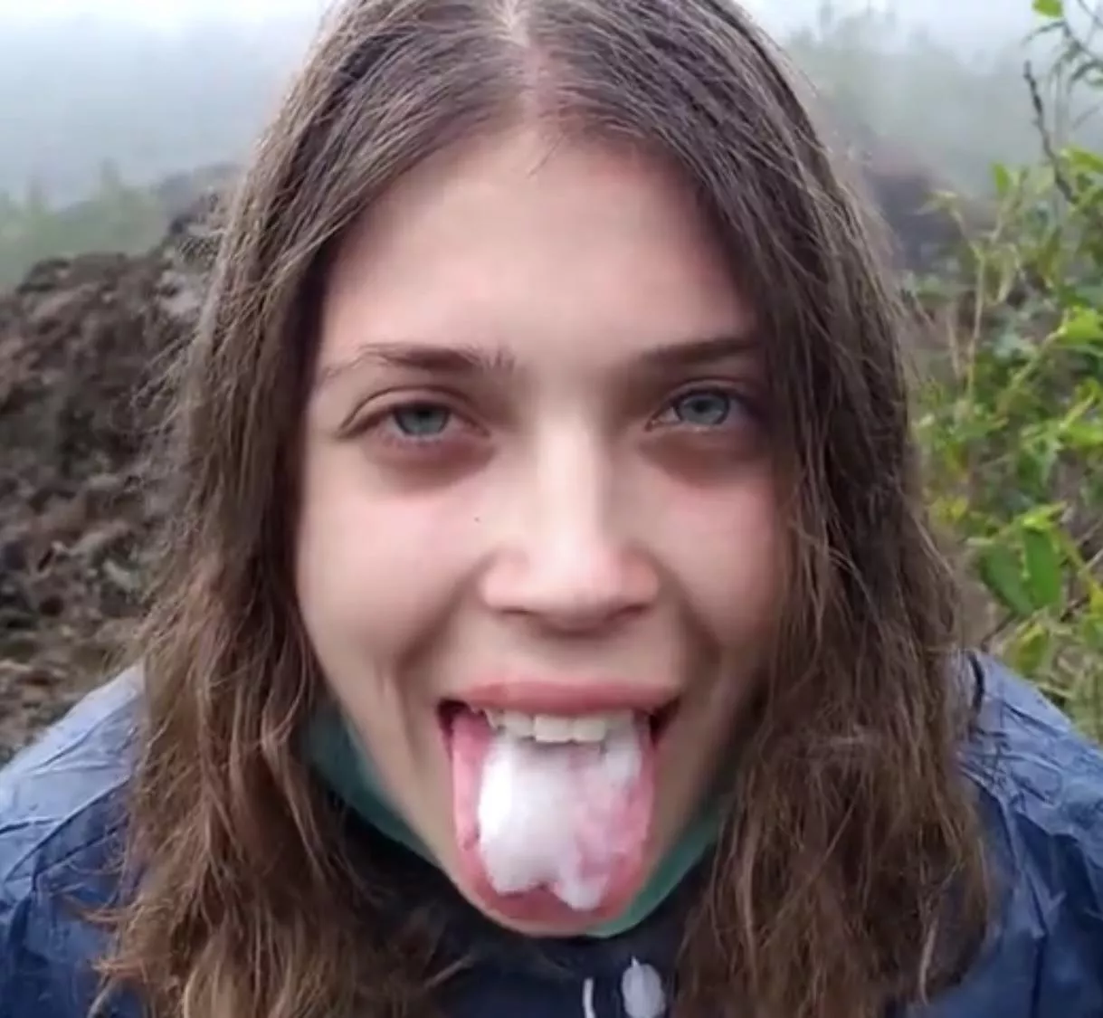 20[M4F] wanna see me swallow my cum in public ? ( possible Self suck )